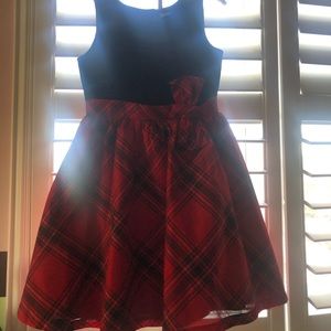 Perfect for Pictures and Holidays 🖤♥️ Size 7 Gymboree Formal dress. Used once